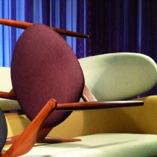 025